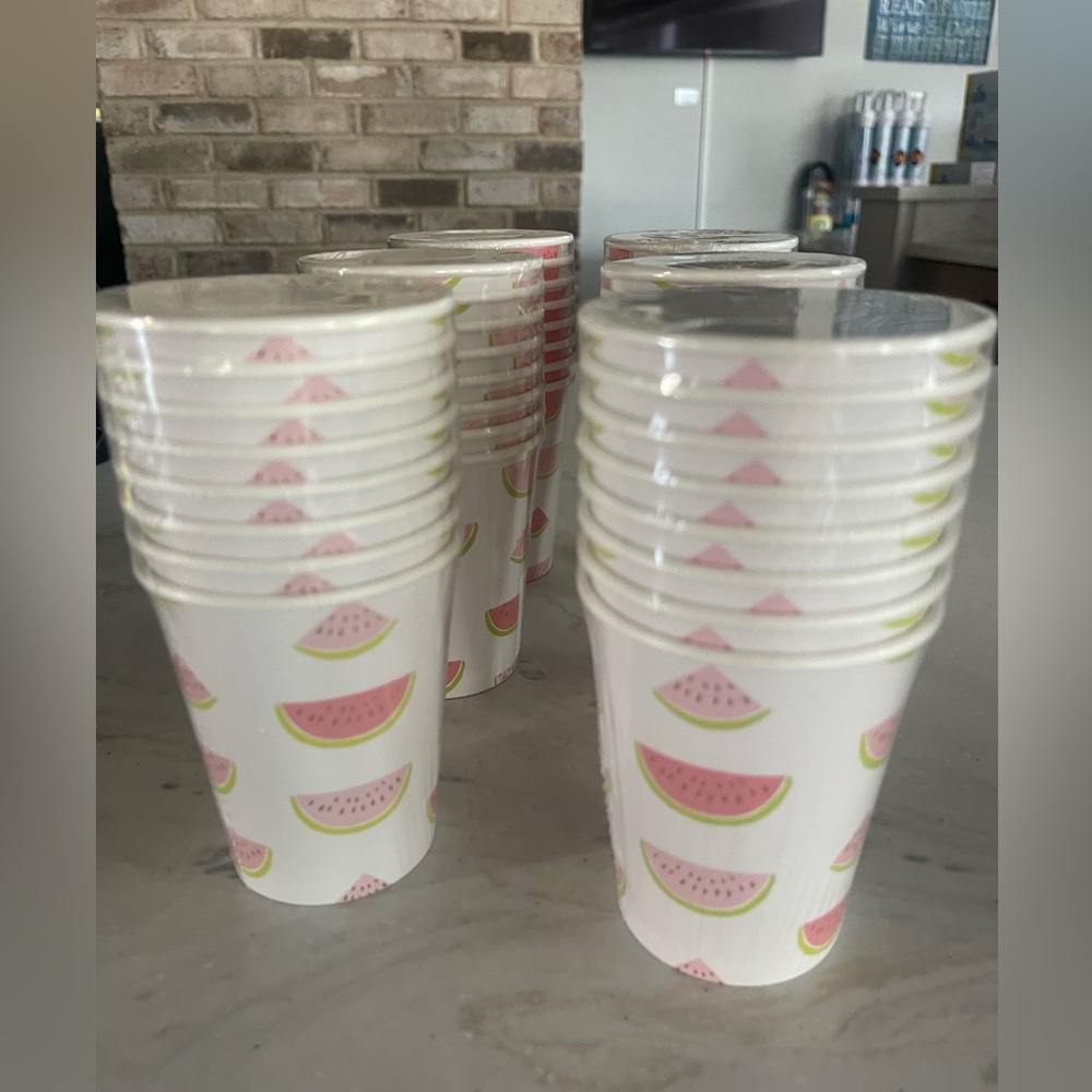 36 Disposable Party Cups